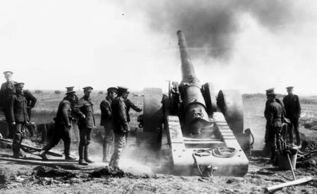 Battle of Vimy Ridge field gun firing